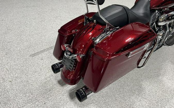 2017 Harley-Davidson FLHXS - Street Glide Special
