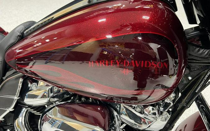 2017 Harley-Davidson FLHXS - Street Glide Special