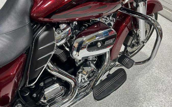 2017 Harley-Davidson FLHXS - Street Glide Special