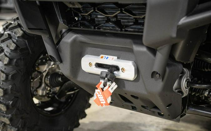 2026 Can-Am Defender MAX Lone Star CAB HD11