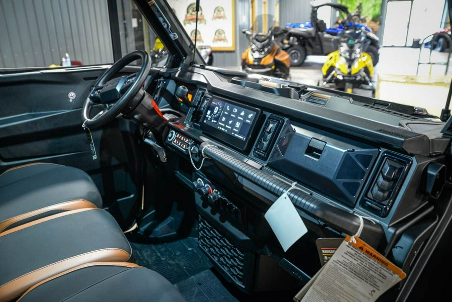 2026 Can-Am Defender MAX Lone Star CAB HD11