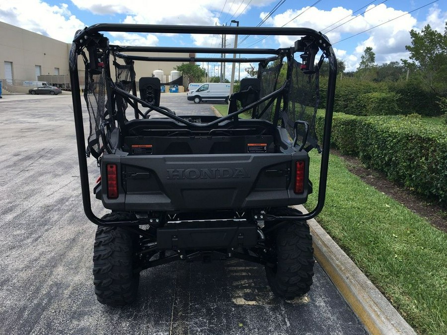 2023 Honda Pioneer 1000-5 Deluxe