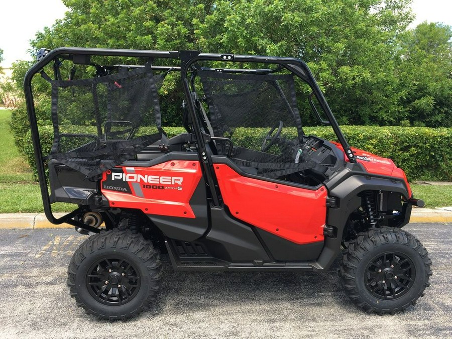 2023 Honda Pioneer 1000-5 Deluxe