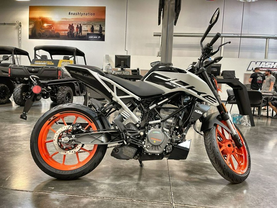 2021 KTM 200 Duke