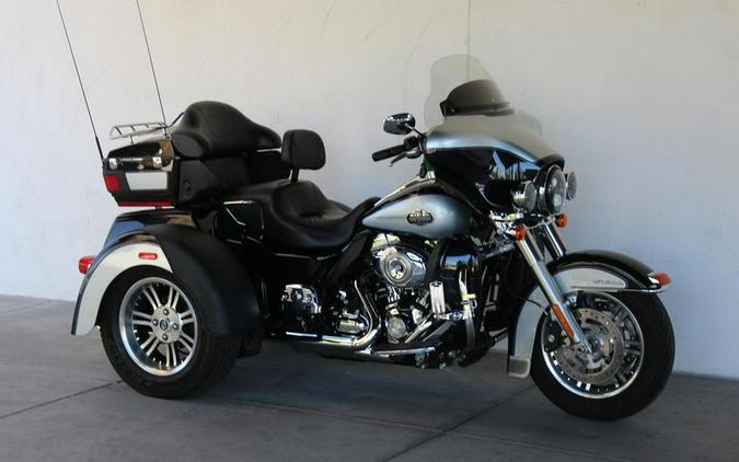 2013 Harley-Davidson® FLHTCUTG - Tri Glide® Ultra Classic®