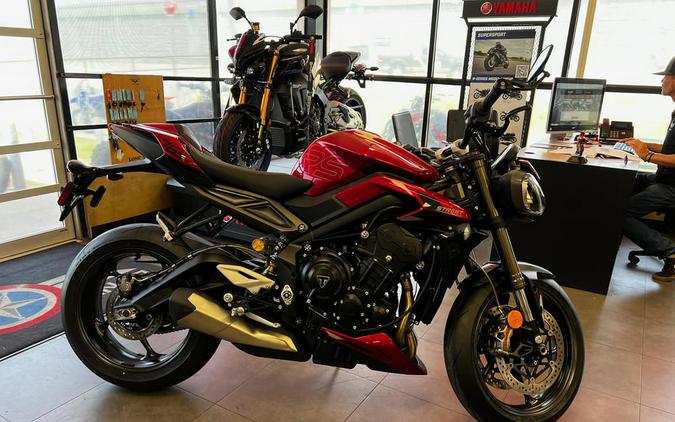 2024 Triumph Street Triple 765 RS Carnival Red