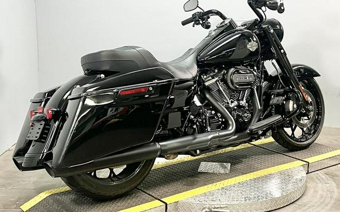 2022 Harley-Davidson® FLHRXS - Road King® Special