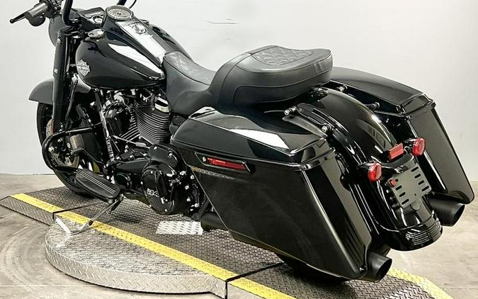 2022 Harley-Davidson® FLHRXS - Road King® Special