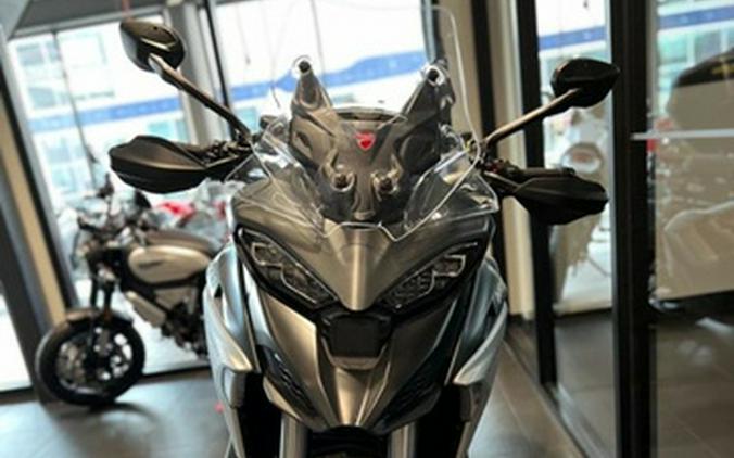 2021 Ducati Multistrada V4S Aviator Grey / Alloy Wheels