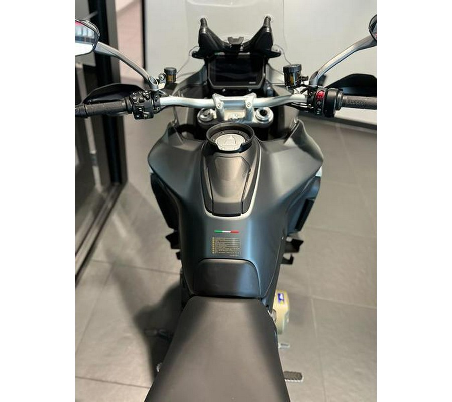 2021 Ducati Multistrada V4S Aviator Grey / Alloy Wheels