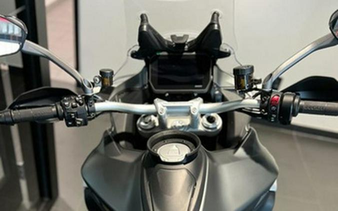 2021 Ducati Multistrada V4S Aviator Grey / Alloy Wheels