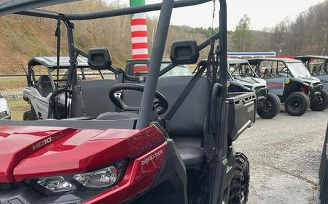 2025 Can-Am® Defender DPS HD10