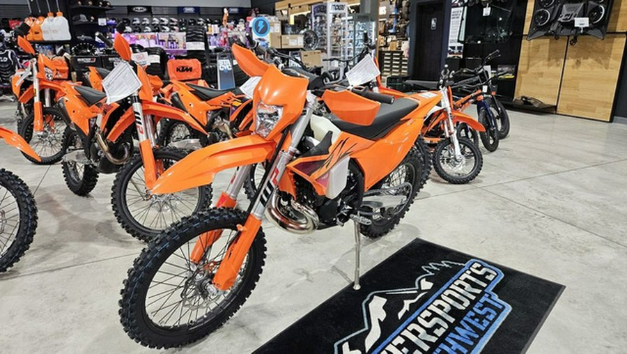 2026 KTM XC 300 W