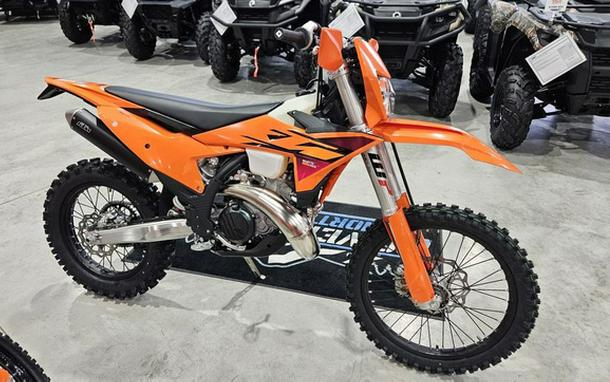 2026 KTM XC 300 W