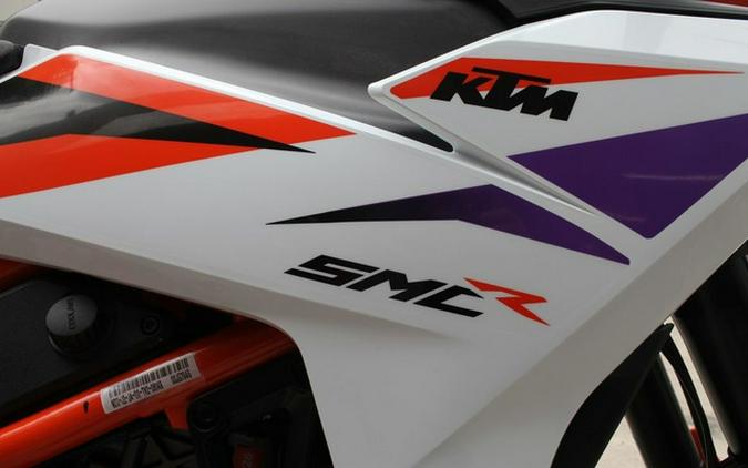 2026 KTM 390 SMC R