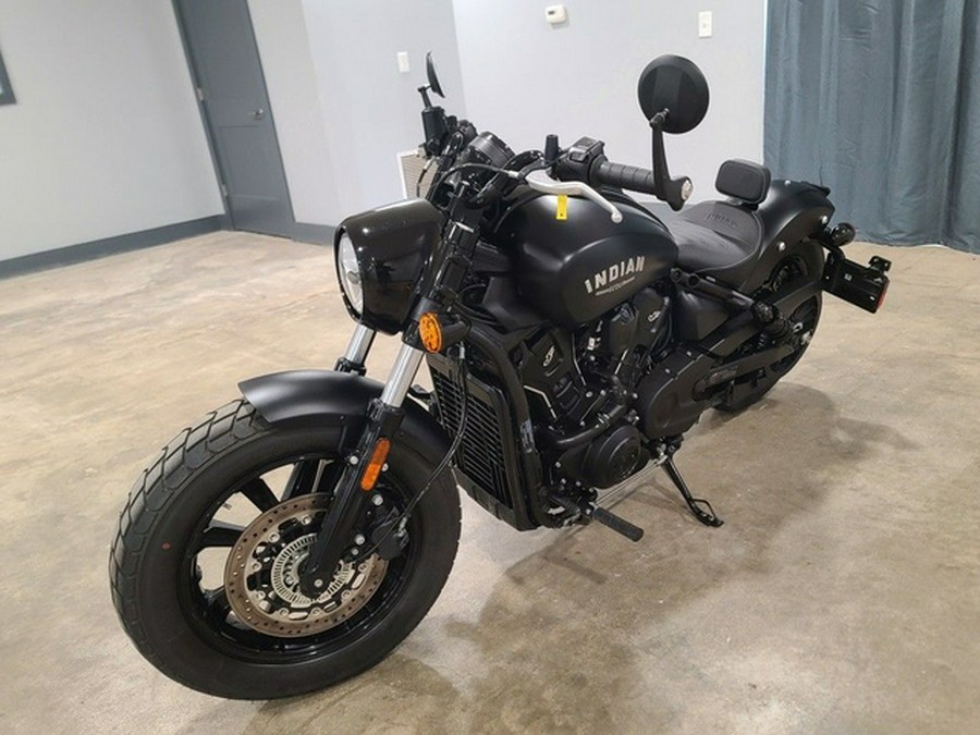 2025 Indian Scout Bobber Limited +Tech Black Smoke