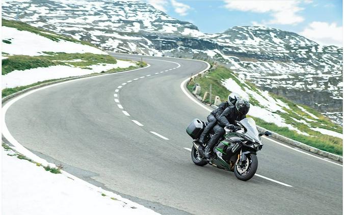 2019 Kawasaki Ninja H2™ SX SE+