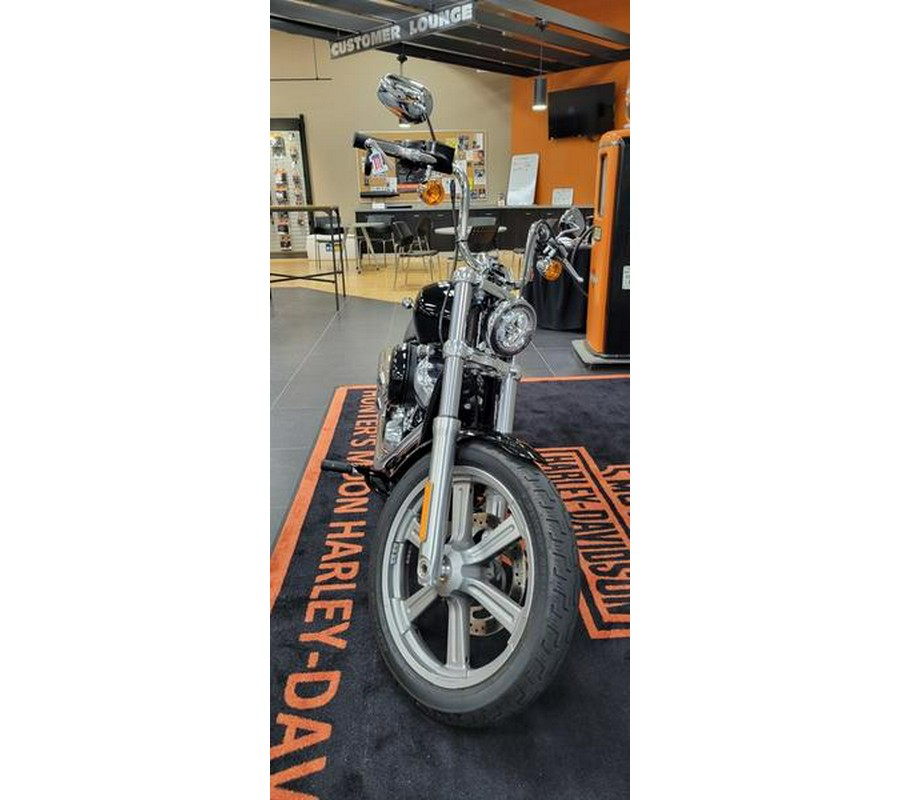 2022 Harley-Davidson® FXST - Softail® Standard