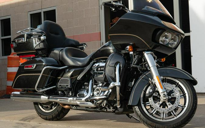 2017 Harley-Davidson® FLTRU - Road Glide® Ultra