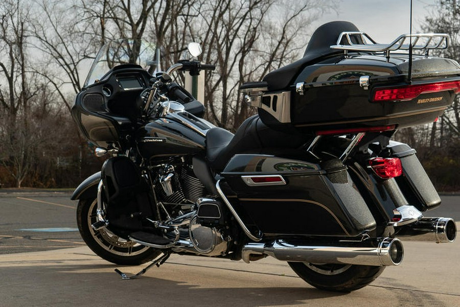 2017 Harley-Davidson® FLTRU - Road Glide® Ultra