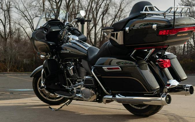 2017 Harley-Davidson® FLTRU - Road Glide® Ultra