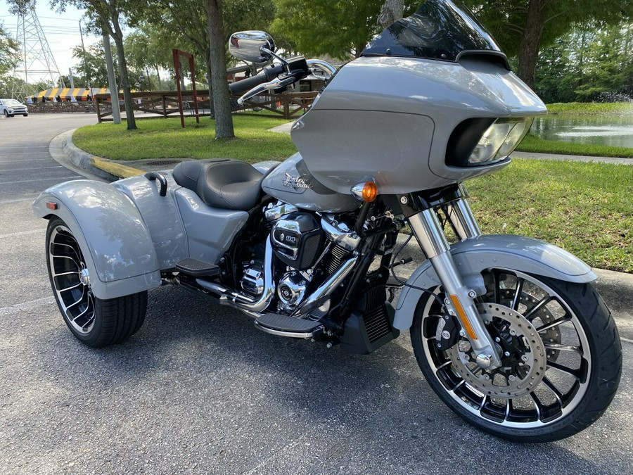 Harley-Davidson 2024 Road Glide 3