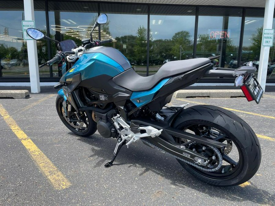 New 2025 BMW F 900 R