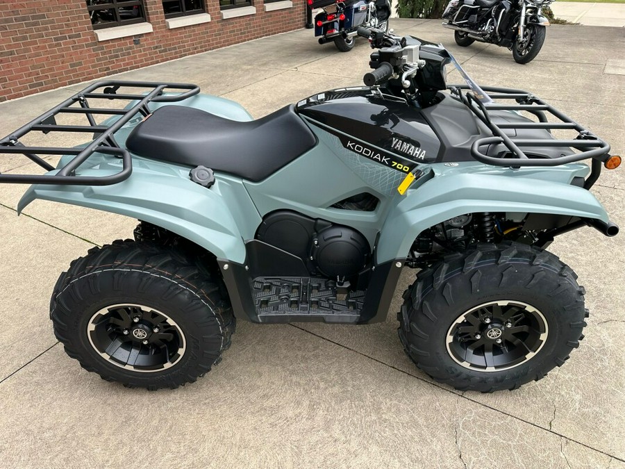 2026 Yamaha Kodiak 700 EPS XT-R Moss Grey / Tactical Black