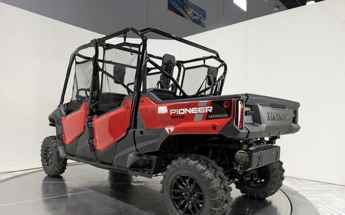 2025 Honda Pioneer 1000-6 Deluxe Crew