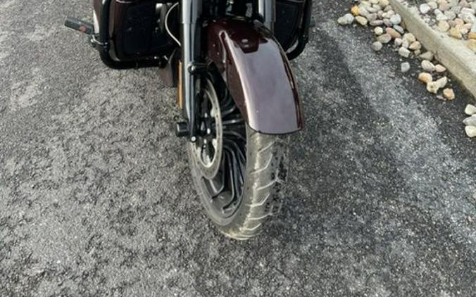 2019 Harley-Davidson® FLHXSE - CVO™ Street Glide®