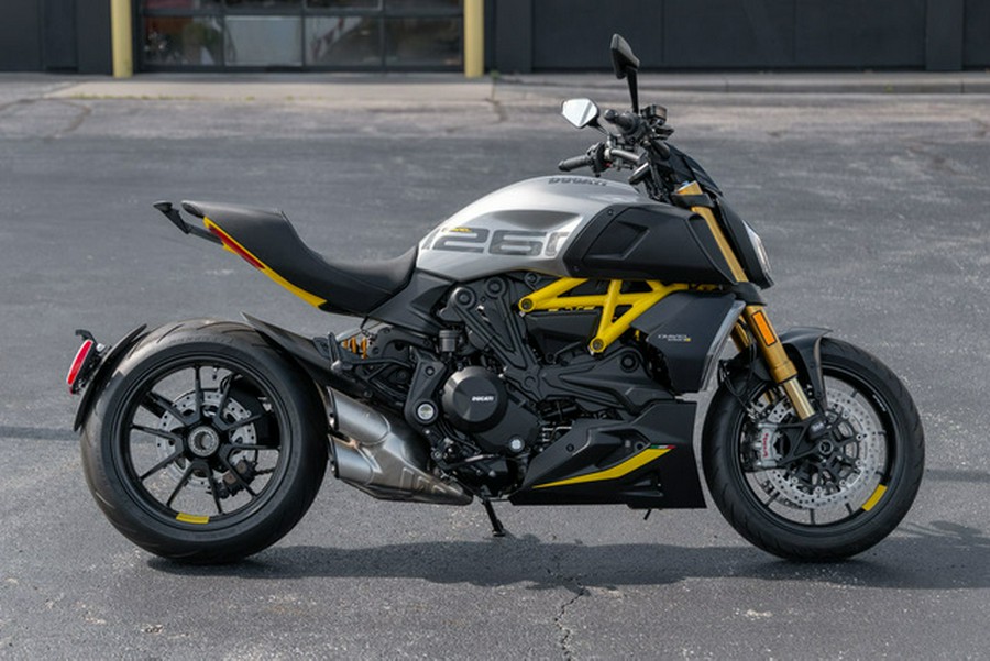 2022 Ducati Diavel 1260 S Black And Steel