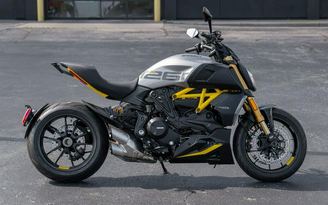 2022 Ducati Diavel 1260 S Black And Steel