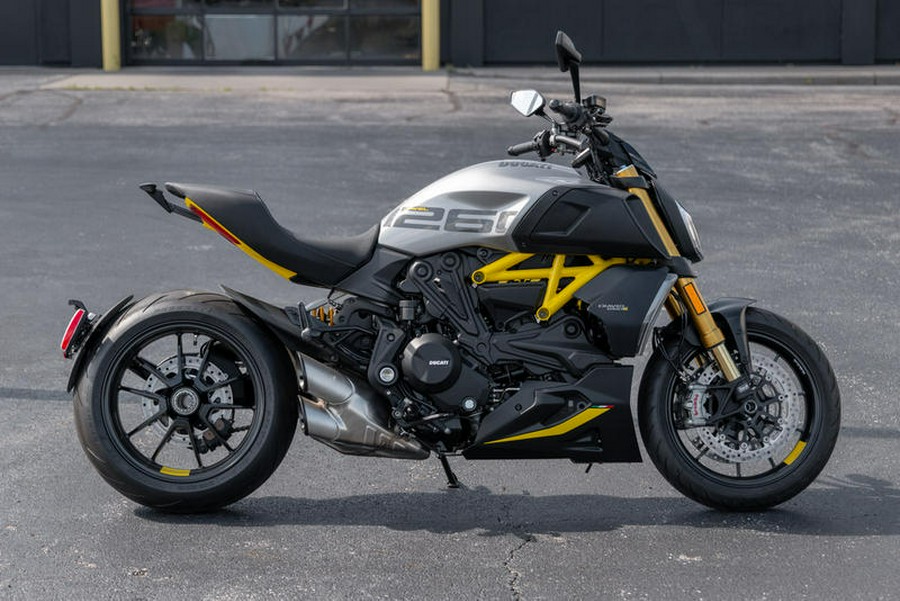 2022 Ducati Diavel 1260 S Black and Steel