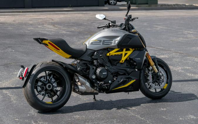 2022 Ducati Diavel 1260 S Black And Steel