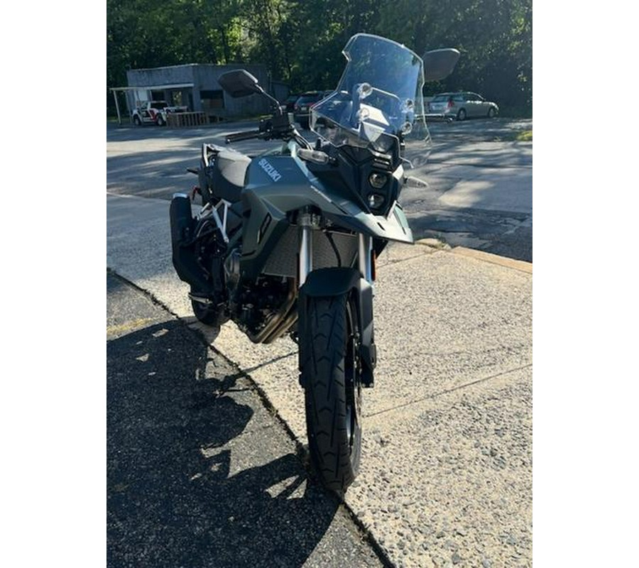 2024 Suzuki V-Strom 800