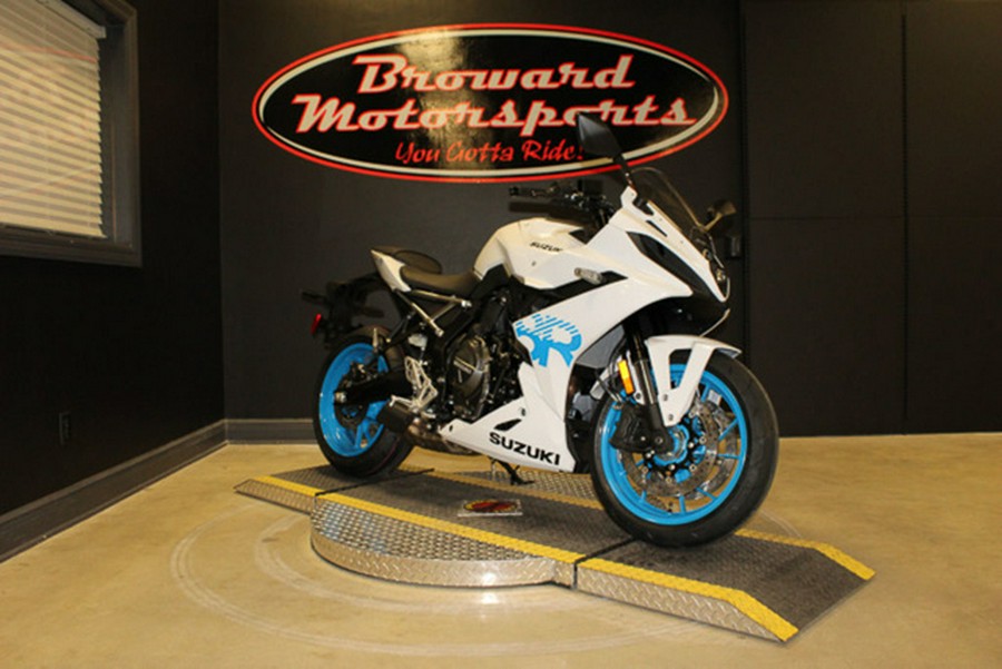 2026 Suzuki GSX-8R
