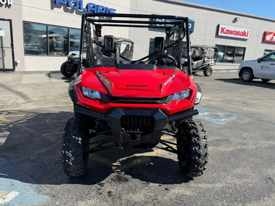 2025 Honda PIONEER 1000-5 DELUXE