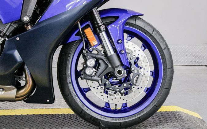 2024 Yamaha YZF-R1