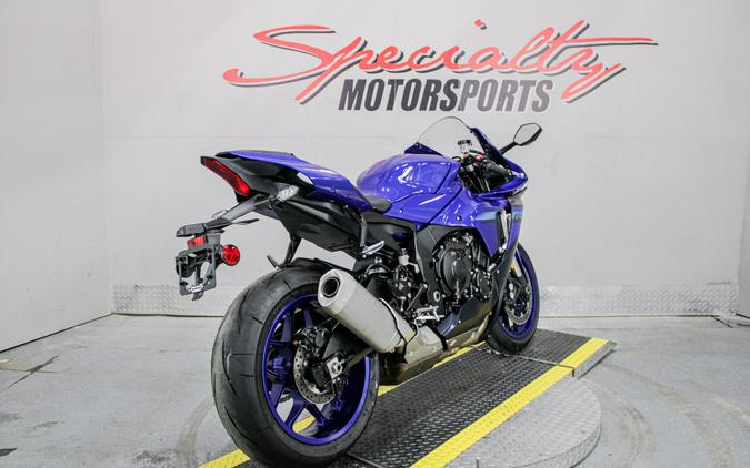 2024 Yamaha YZF-R1