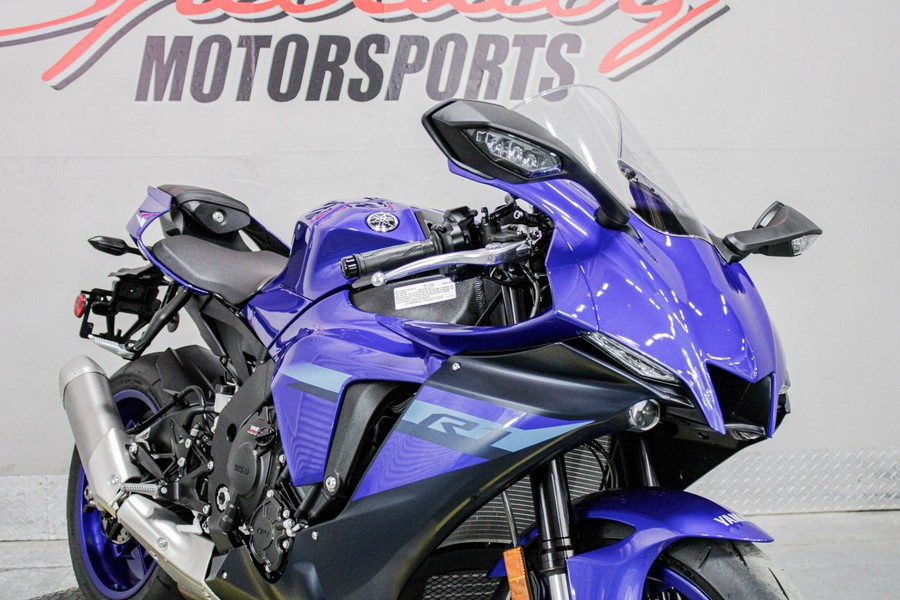 2024 Yamaha YZF-R1