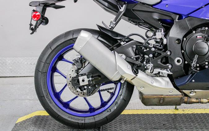 2024 Yamaha YZF-R1