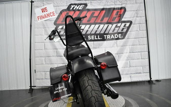 2017 Harley-Davidson Dyna FXDB - Street Bob