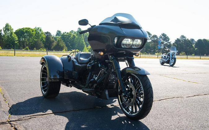 2023 Harley-Davidson® FLTRT - Road Glide® 3