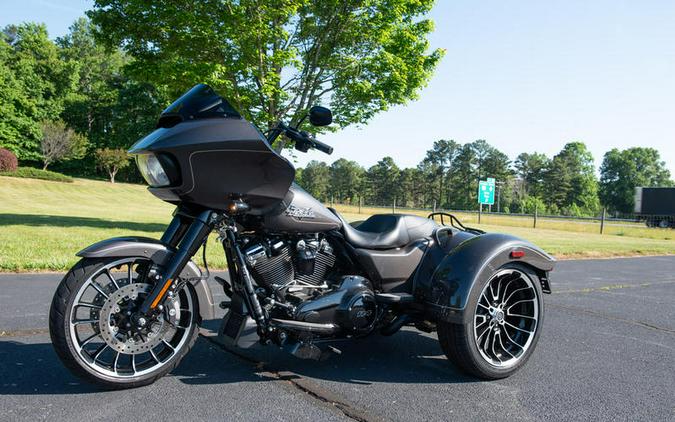 2023 Harley-Davidson® FLTRT - Road Glide® 3