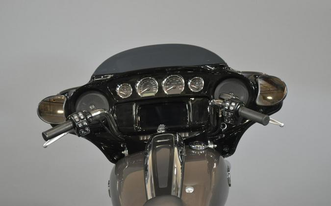 2023 Harley-Davidson Street Glide Special Gray Haze