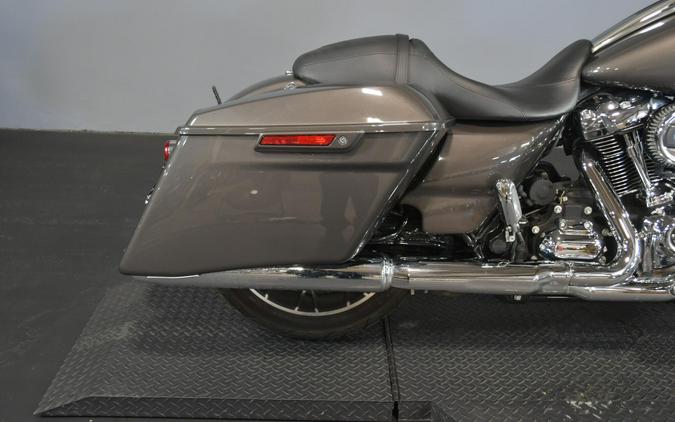 2023 Harley-Davidson Street Glide Special Gray Haze