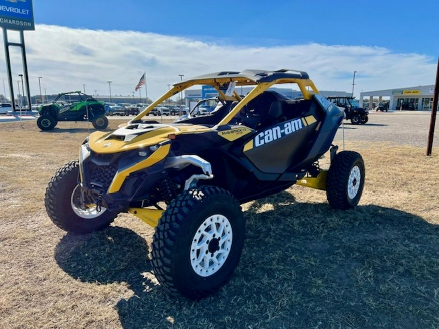 2024 Can-Am™ Maverick R X rs With SMART-SHOX