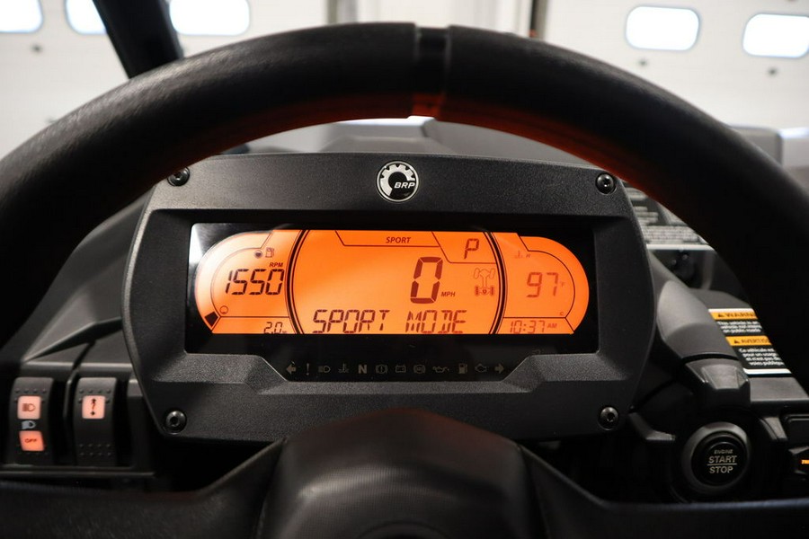 2026 Can-Am® Commander XT-P 1000R