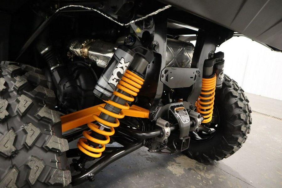 2026 Can-Am® Commander XT-P 1000R