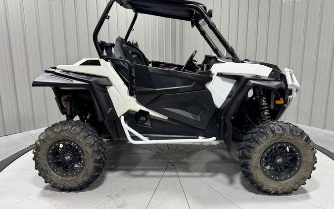 2016 Polaris RZR S 900